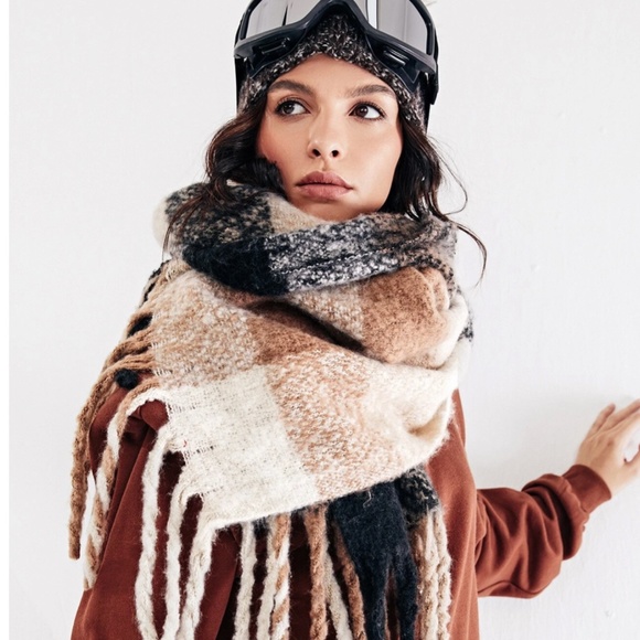 Rouge! Accessories - Colorblock Plaid Knit Pastel Colors Wide Scarf Beige Tan Cream Brown